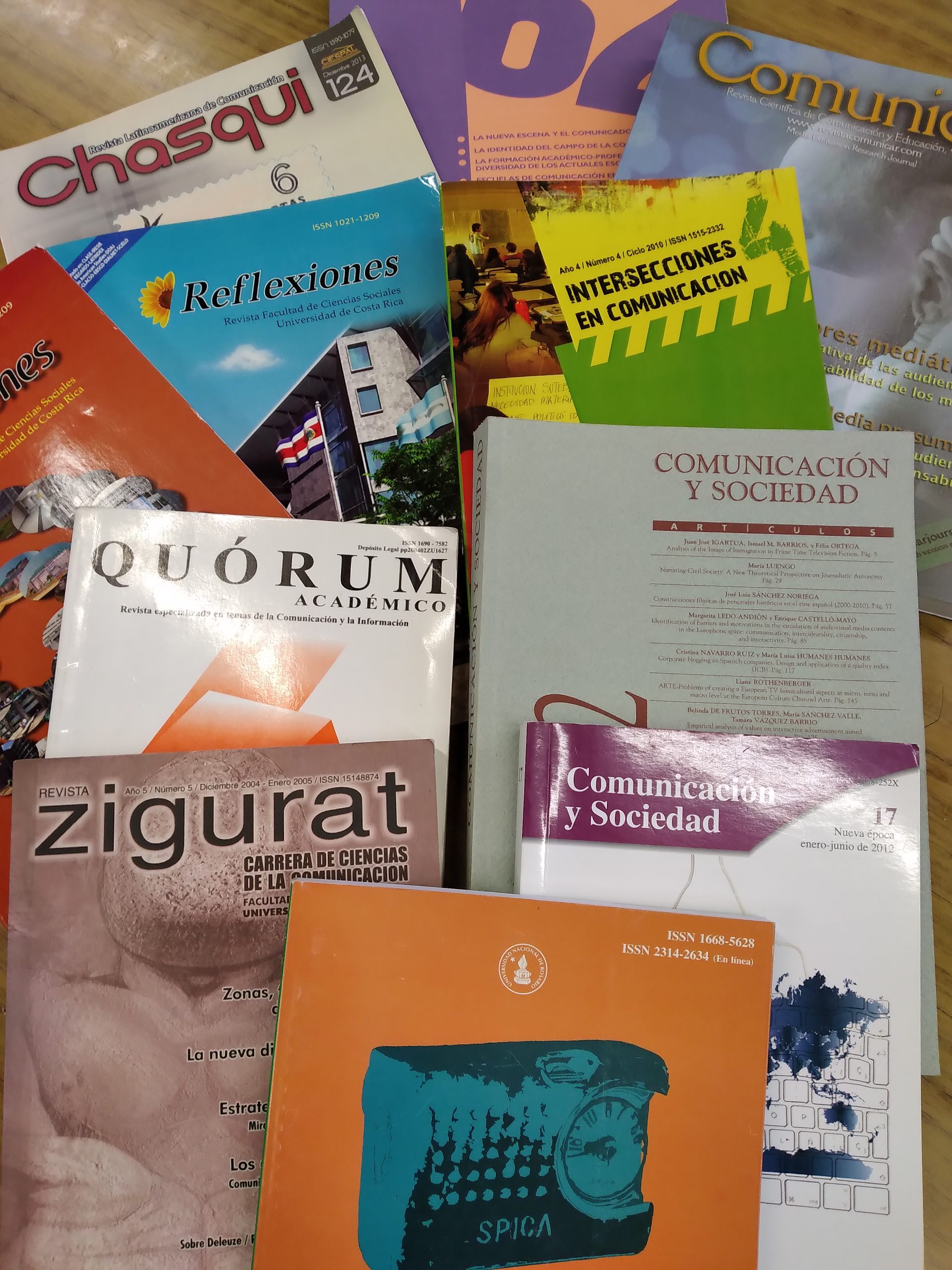 Presentación de Revistas sobre Comunicación de otras Universidades Nacionales e Internacionales.